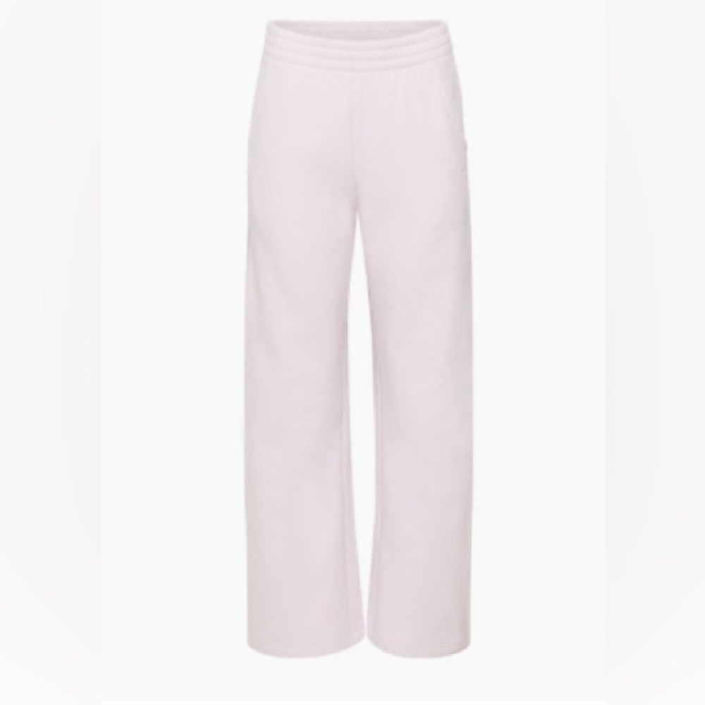Aritzia Sweatfleece Cozy Fleece Mega Barrel Sweatpant in Sugar Plum Lilac